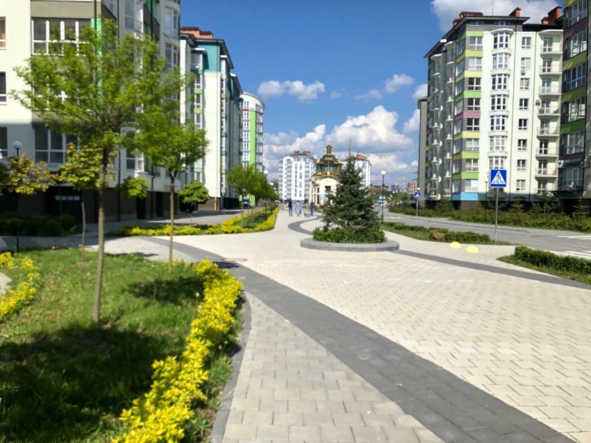 Apart Reserve Sloboda Loft Ιβανό-Φρανκίβσκ Εξωτερικό φωτογραφία